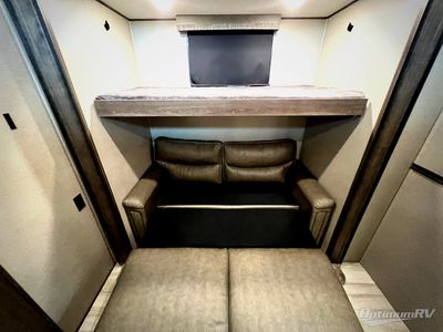 2022 Grand Design Solitude S-Class - Photo 30