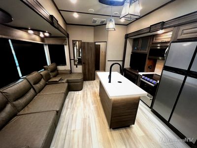2022 Grand Design Solitude S-Class - Photo 5