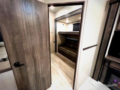 2022 Grand Design Solitude S-Class - Photo 25