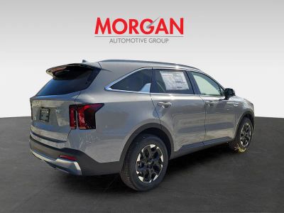 2026 Kia Sorento — photo 8 view