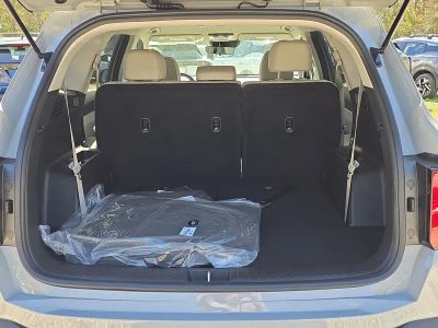 2026 Kia Sorento — photo 12 view