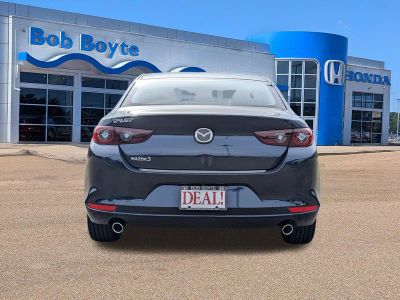 2026 Mazda MAZDA3 Sedan - Photo 4