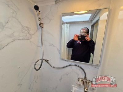 2026 Chateau 19Z - Photo 25