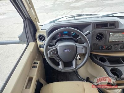 2026 Chateau 19Z - Photo 10