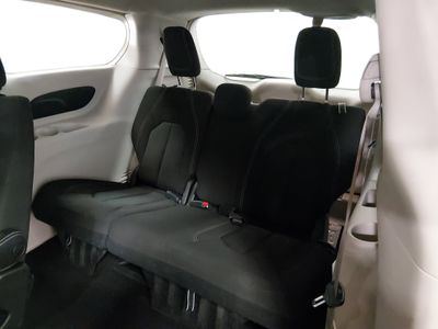 2022 Chrysler Voyager - Photo 17