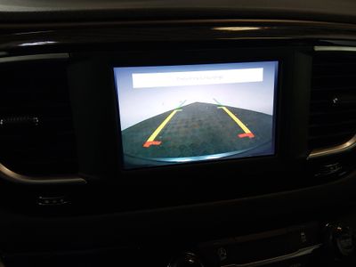 2022 Chrysler Voyager - Photo 16
