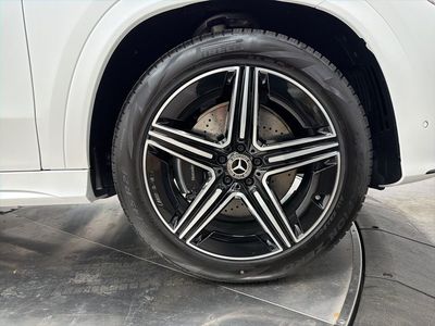 2026 Mercedes-Benz GLE - Photo 9