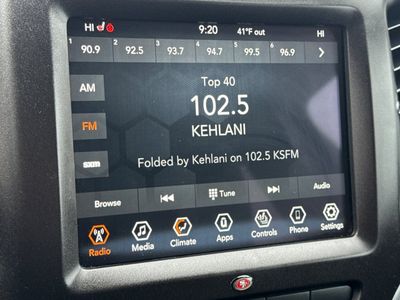 2020 Jeep Cherokee - Photo 19