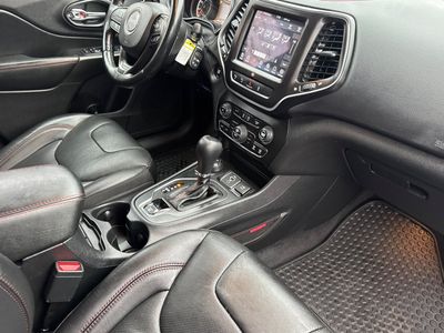 2020 Jeep Cherokee - Photo 16