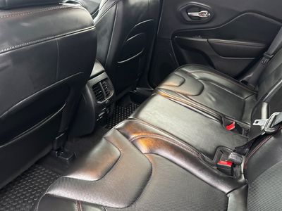 2020 Jeep Cherokee - Photo 4
