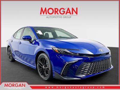 2026 Toyota Camry SE in Blue — front three-quarter view