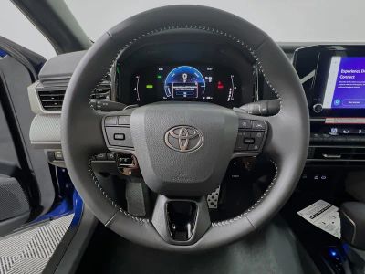2026 Toyota Camry — photo 15 view