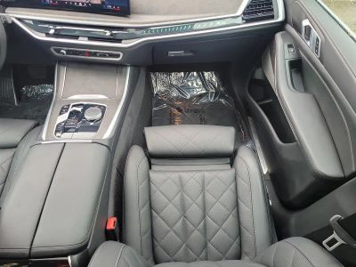 2025 BMW X5 — photo 16 view