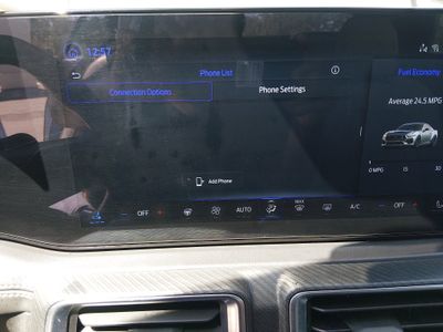 2024 Ford Mustang - Photo 17
