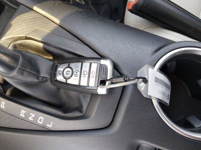 2024 Ford Mustang - Photo 15