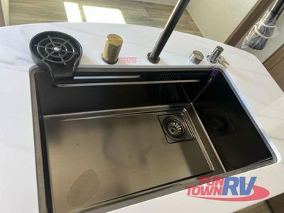 2025 Dutchmen RV Astoria - Photo 14