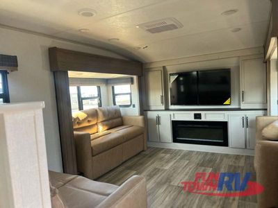 2025 Dutchmen RV Astoria - Photo 12