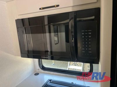 2025 Dutchmen RV Astoria - Photo 16