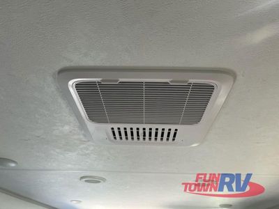 2025 Dutchmen RV Astoria - Photo 31