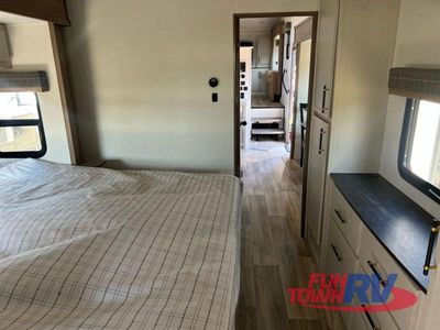 2025 Dutchmen RV Astoria - Photo 39