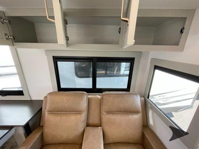 2026 Brinkley Model Z - Photo 14