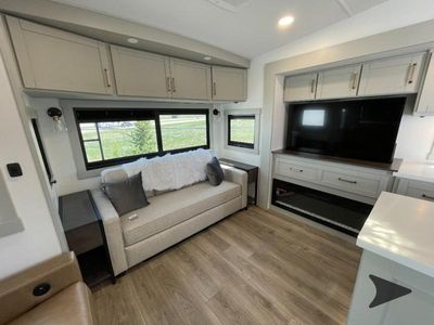 2026 Brinkley Model Z - Photo 15