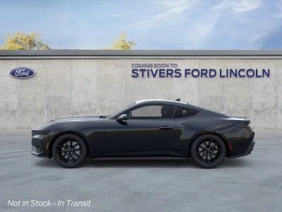 2026 Ford Mustang - Photo 4