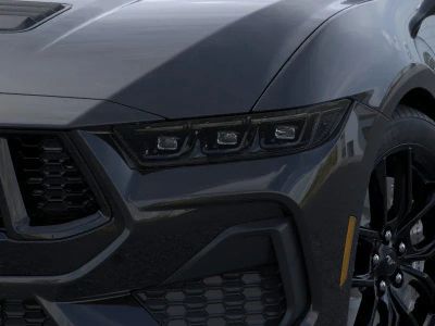 2026 Ford Mustang - Photo 18