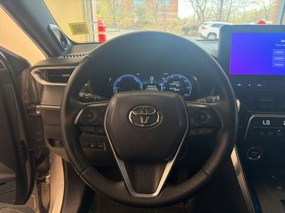 2024 Toyota Venza LE - Photo 15