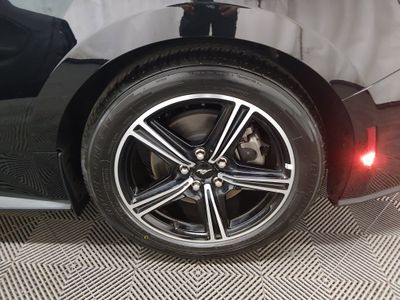 2025 Ford Mustang - Photo 10