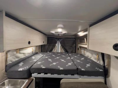 2027 Winnebago SOLIS POCKET — photo 9 view