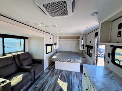 2026 Jayco Jay Flight SLX - Photo 9