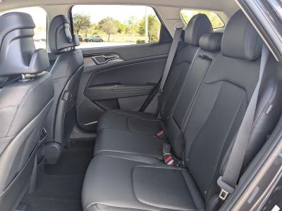 2026 Kia Sportage — photo 17 view
