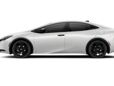 2026 Toyota Prius Plug-In Hybrid - Photo 13