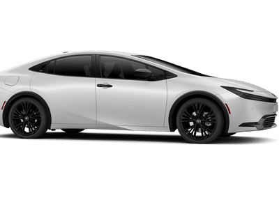 2026 Toyota Prius Plug-In Hybrid - Photo 15