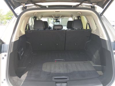 2024 Nissan Rogue - Photo 11