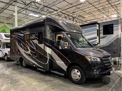 2022 Entegra QWEST - Photo 1