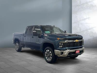 2026 Chevrolet Silverado 2500HD - Photo 8