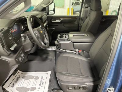 2026 Chevrolet Silverado 2500HD - Photo 9