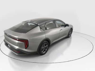 2025 Kia K4 - Photo 7