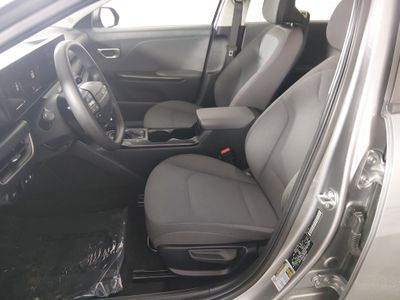 2025 Kia K4 - Photo 19