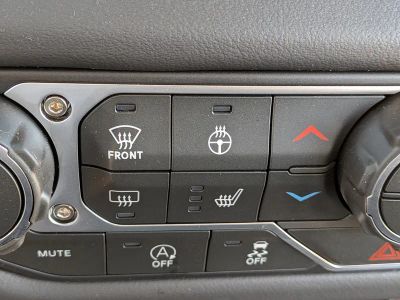 2026 Jeep Wrangler — photo 24 view