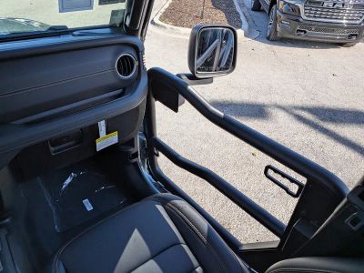 2026 Jeep Wrangler — photo 17 view