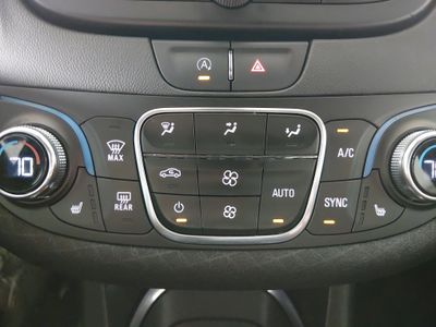 2022 Chevrolet Malibu - Photo 17