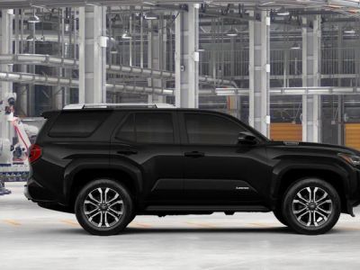 2026 Toyota 4Runner i-FORCE MAX - Photo 14