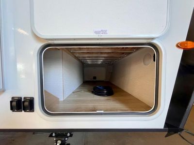 2026 Winnebago Micro Minnie — photo 11 view