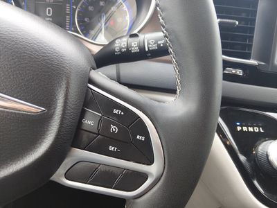 2023 Chrysler Voyager - Photo 12