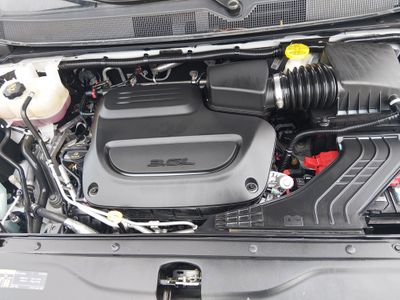 2023 Chrysler Voyager - Photo 9