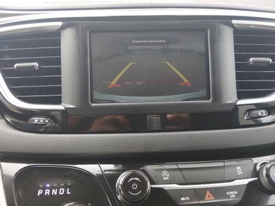 2023 Chrysler Voyager - Photo 16