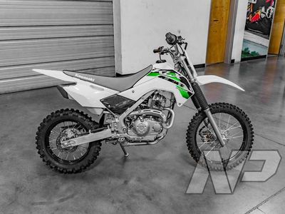 2026 Kawasaki KLX140R - Photo 3